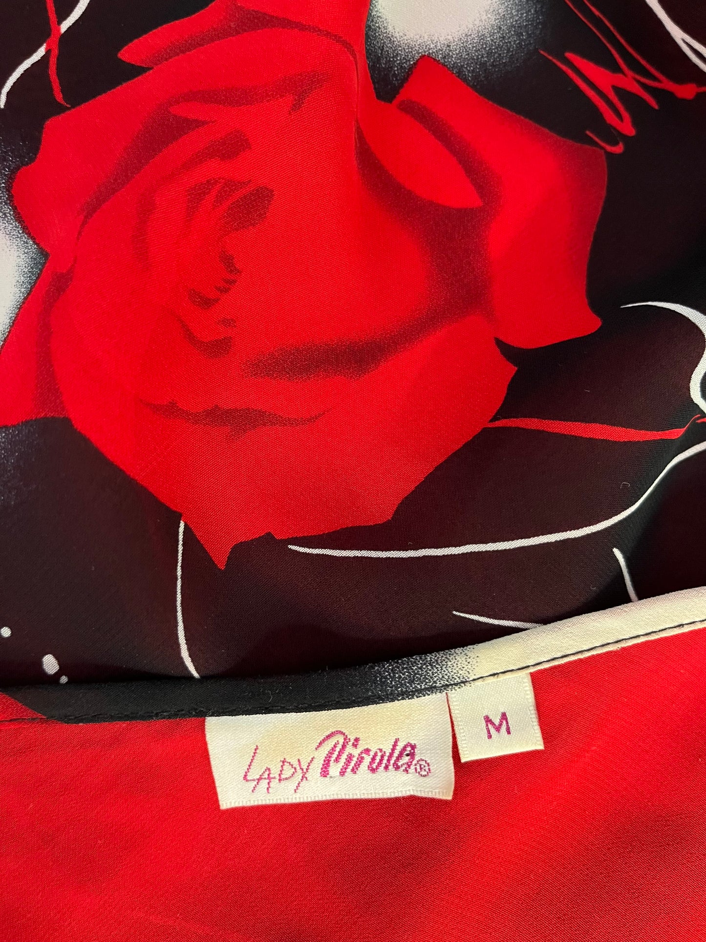 Lady Pirola Slipdress Red Roses